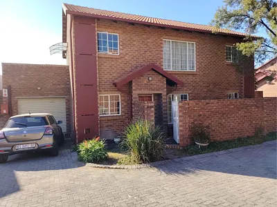 2 Bedroom Apartment For Sale in Centurion - cbsq.webp