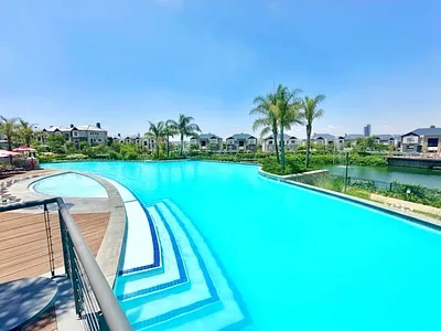 3 Bedroom Apartment For Sale in Midrand - OOS0.webp