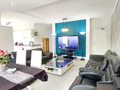 3 Bedroom Apartment For Sale in Midrand - o1CK.webp