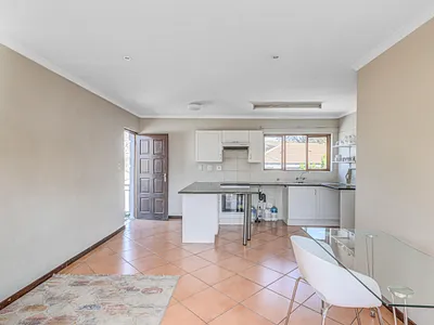 2 Bedroom Apartment For Sale in Sandton - afez.webp