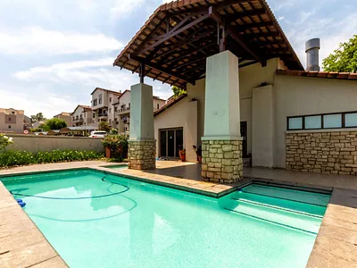 1 Bedroom Apartment For Sale in Sandton - Vpcr.webp