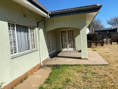 3 Bedroom House For Sale in Delmas - WjP4.webp