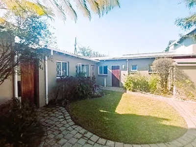 1 Bedroom Apartment To Rent in Sandton - img