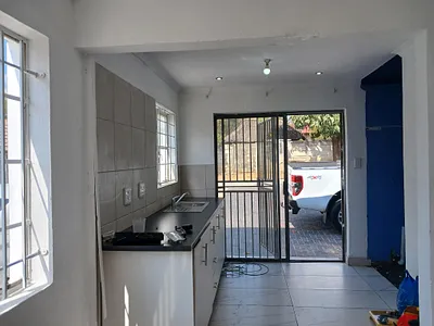 1 Bedroom Apartment To Rent in Randburg - WaVX.webp