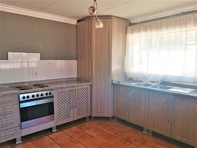 3 Bedroom House For Sale in Polokwane - q2x9.webp