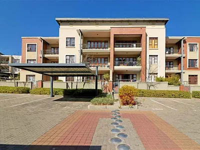 2 Bedroom Apartment To Rent in Sandton - yPCu.webp