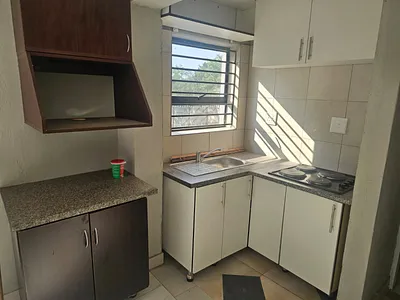 1 Bedroom Apartment To Rent in Randburg - m1oB.webp