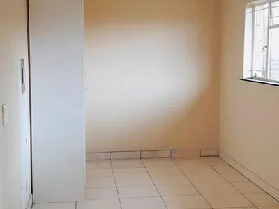 1 Bedroom House To Rent in Roodepoort - 35If.webp