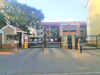3 Bedroom Apartment For Sale in Pretoria - MiXa.webp