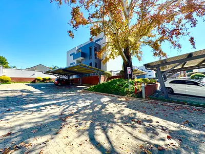 1 Bedroom Apartment For Sale in Sandton - jENu.webp