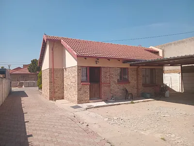 3 Bedroom House For Sale in Polokwane - NExH.webp