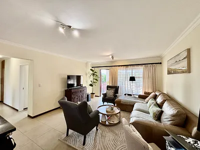 3 Bedroom Townhouse For Sale in Midrand - de4Z.webp