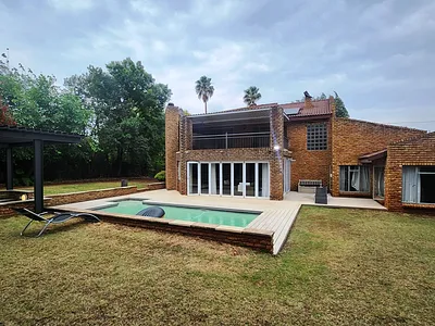 4 Bedroom House For Sale in Centurion - p54m.webp