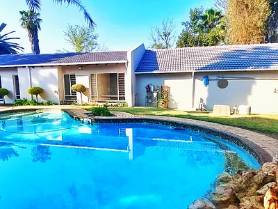 3 Bedroom House To Rent in Midrand - D6En.webp