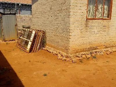 1 Bedroom House For Sale in Krugersdorp - zqLq.webp