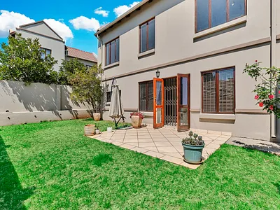 3 Bedroom House For Sale in Midrand - w2cB.webp