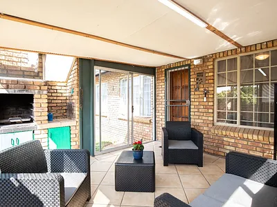 2 Bedroom Townhouse For Sale in Centurion - GXsX.webp