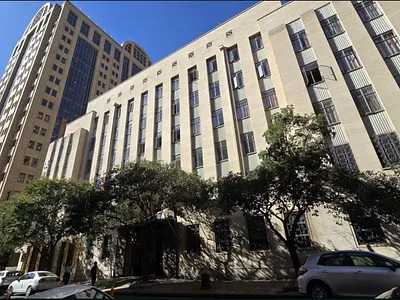 1.5 Bedroom Apartment To Rent in Johannesburg - dPXL.webp