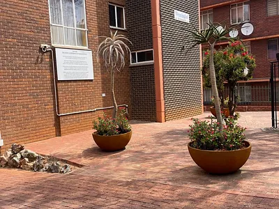 1 Bedroom Apartment For Sale in Pretoria - mHw1.webp