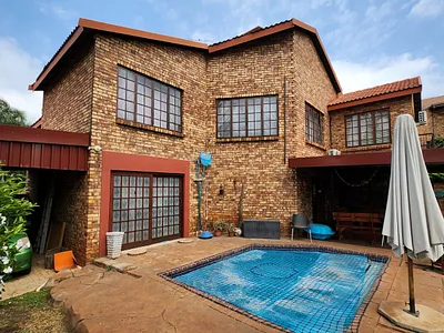4 Bedroom House To Rent in Centurion - 2U4m.webp