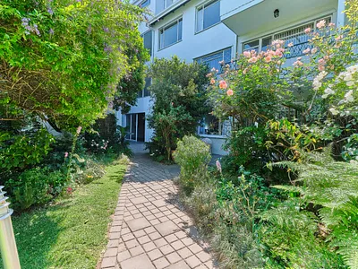 2 Bedroom Apartment For Sale in Johannesburg - pUeT.webp