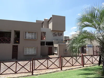 3 Bedroom Apartment For Sale in Johannesburg - PFmg.webp