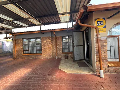 3 Bedroom House For Sale in Pretoria - vCbA.webp