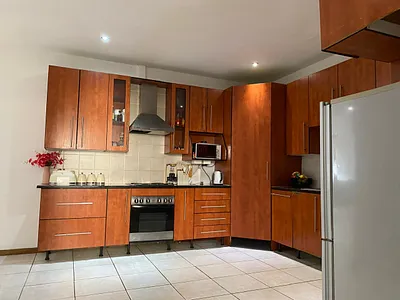 2 Bedroom Apartment For Sale in Johannesburg - rAzy.webp