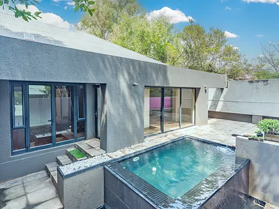 2 Bedroom House For Sale in Johannesburg - FB2T.webp