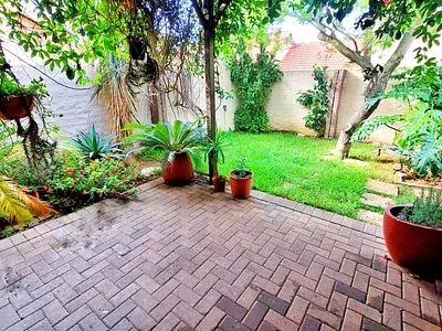 2 Bedroom Apartment For Sale in Midrand - Ksnk.webp