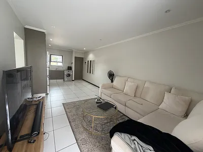 2 Bedroom Apartment For Sale in Midrand - XWrP.webp