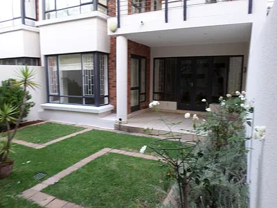2 Bedroom Apartment To Rent in Sandton - img