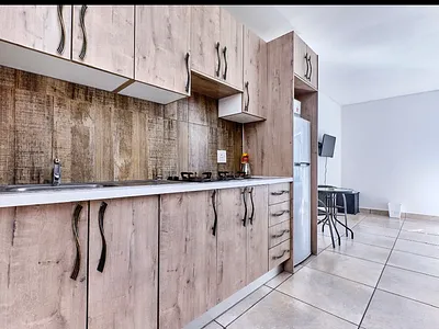 1 Bedroom Apartment To Rent in Sandton - ekWP.webp