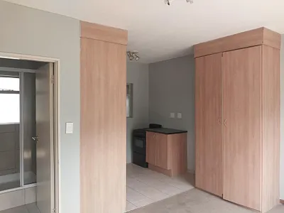 0.5 Bedroom Apartment For Sale in Johannesburg - VBnw.webp