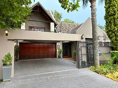 4 Bedroom House For Sale in Centurion - JQjl.webp