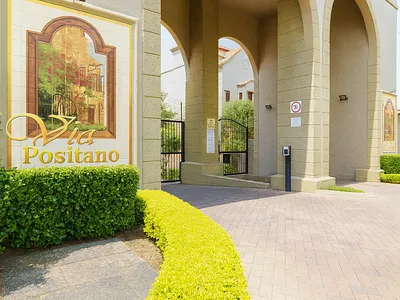 2 Bedroom Apartment For Sale in Sandton - MjUB.webp