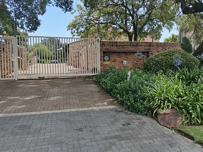 3 Bedroom Townhouse To Rent in Sandton - HVT3.webp