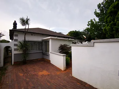3 Bedroom House For Sale in Johannesburg - QvTT.webp