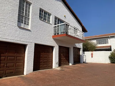 1 Bedroom Apartment For Sale in Johannesburg - 6FPR.webp