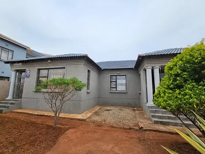 4 Bedroom House For Sale in Polokwane - y0jw.webp