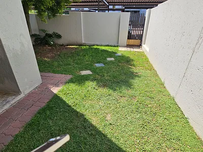 1 Bedroom Apartment For Sale in Sandton - KiHi.webp