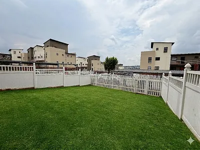 2 Bedroom Apartment To Rent in Midrand - sE1j.webp