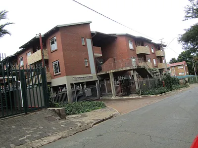 0.5 Bedroom Apartment For Sale in Johannesburg - 3st6.webp