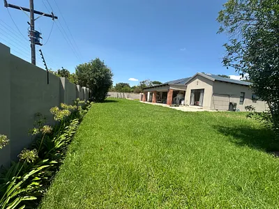 3 Bedroom House To Rent in Randburg - Q3Hk.webp