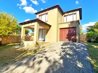 2 Bedroom Townhouse To Rent in Midrand - img