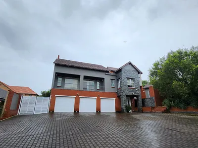 4 Bedroom House For Sale in Pretoria - Be1d.webp