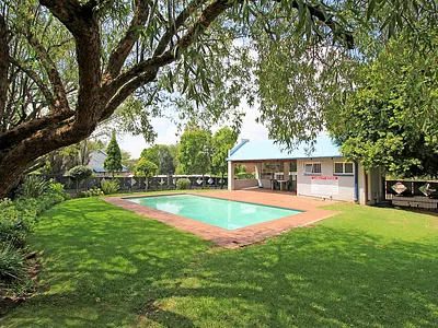 2 Bedroom Townhouse For Sale in Sandton - sRjM.webp