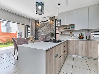 3 Bedroom Townhouse For Sale in Midrand - 0yZM.webp