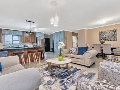 3 Bedroom Townhouse For Sale in Midrand - 1wQm.webp