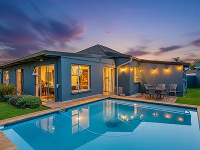 4 Bedroom House For Sale in Johannesburg - 1EVD.webp